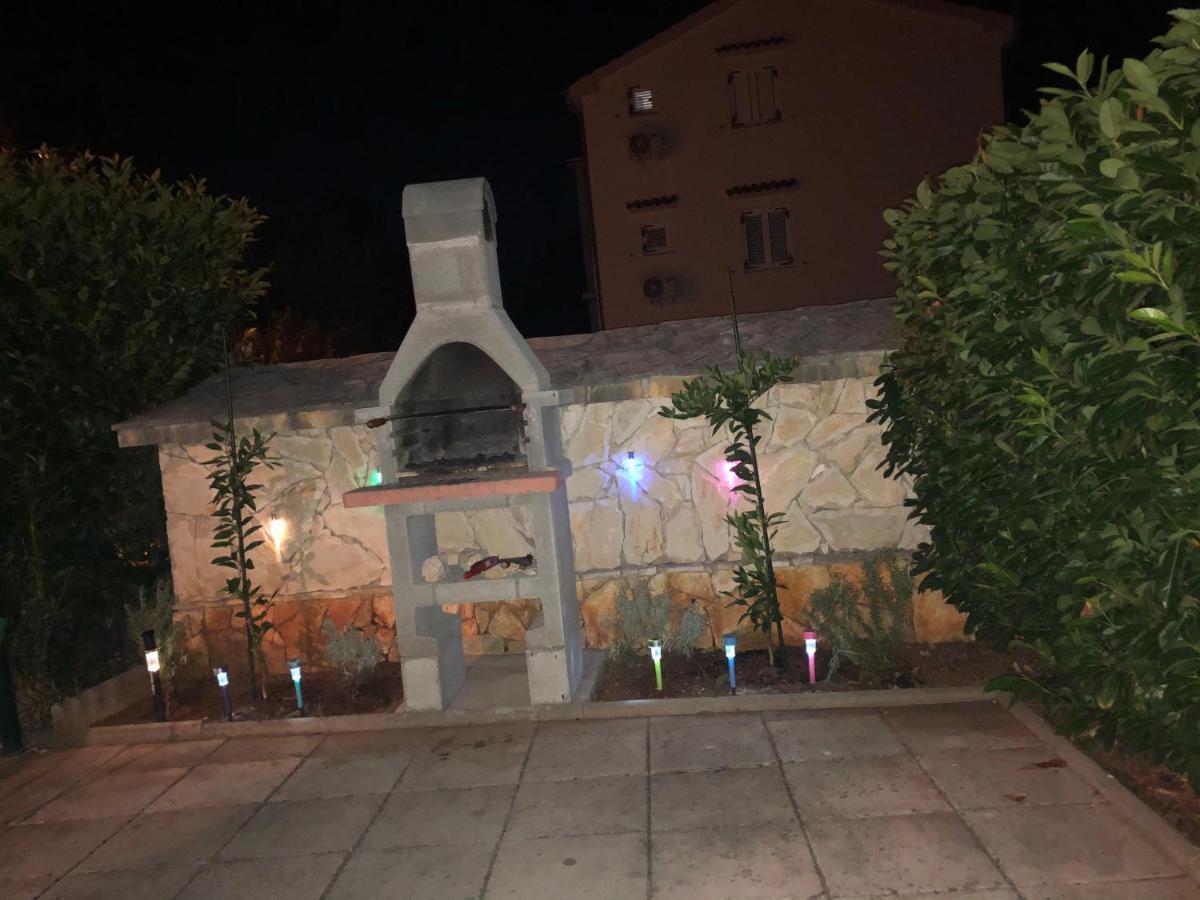 Apartman Igor Čižići Exterior foto